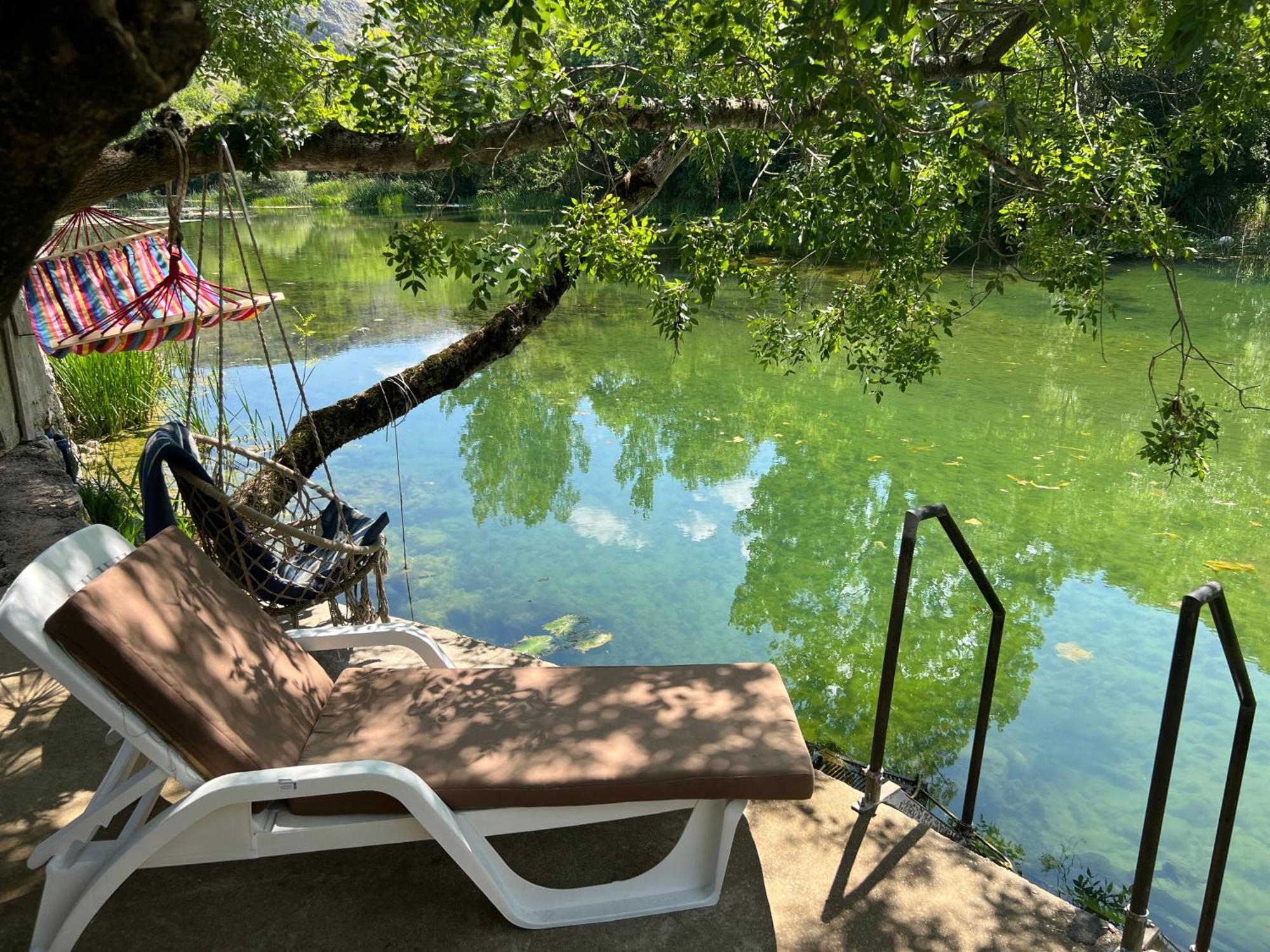 House On The River Blagaj Exterior photo