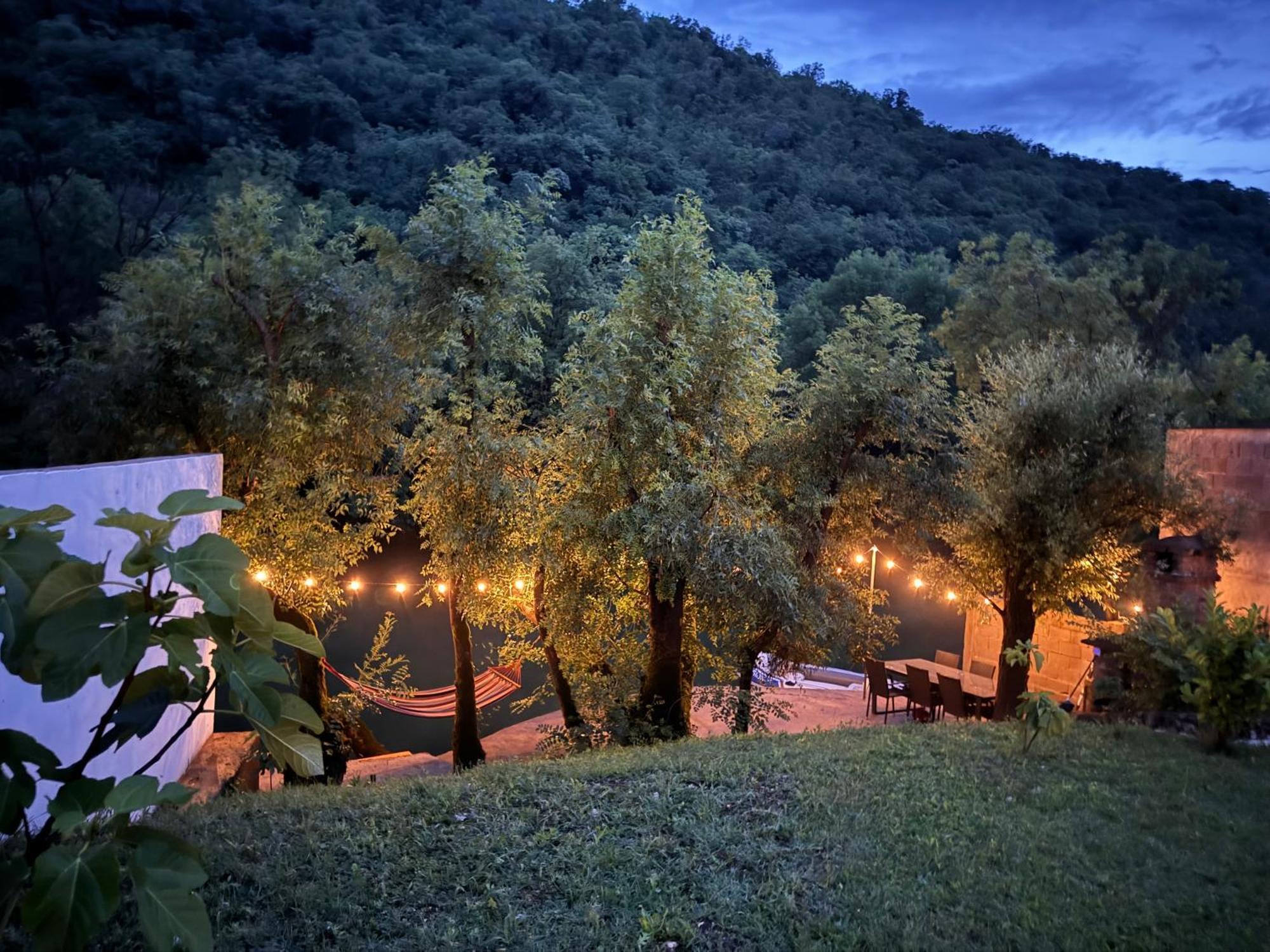 House On The River Blagaj Exterior photo